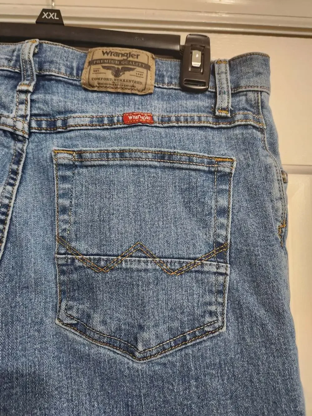 Wrangler Mens Slim Straight Jeans Size 31x30 Blue Denim